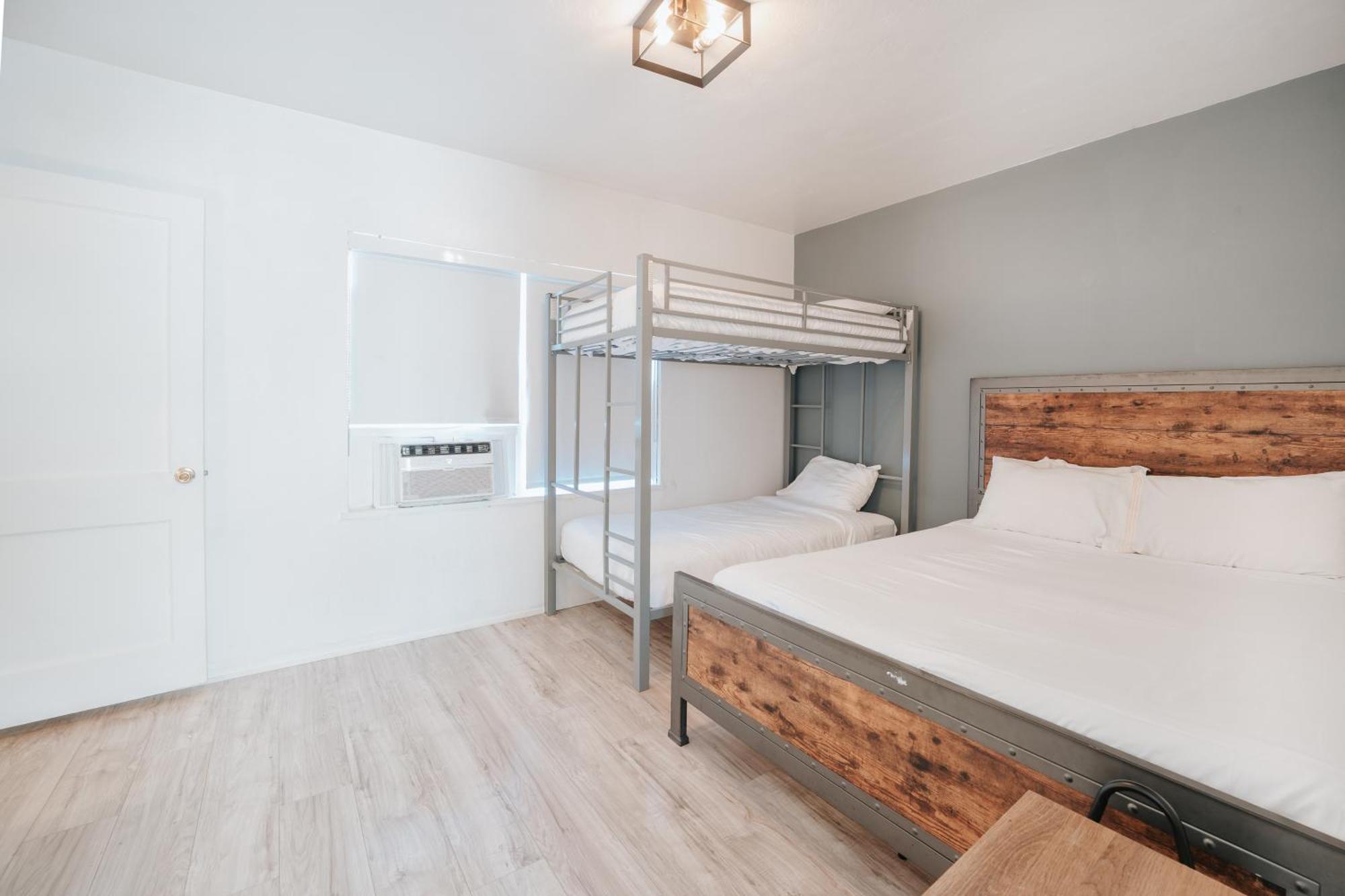 Praia Hotel Hollywood Ngoại thất bức ảnh